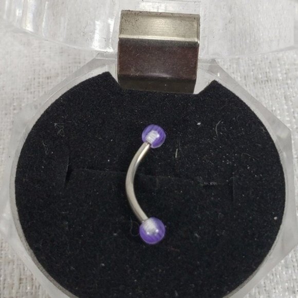 7 New Eyebrow + Lip Curved Barbell Piercing Rings - Picture 3 of 8